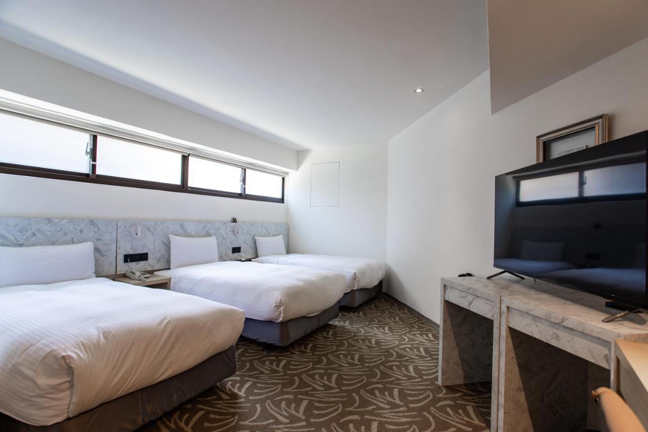 Hub Hotel - Songshan Airport Branch Тайбей Екстер'єр фото